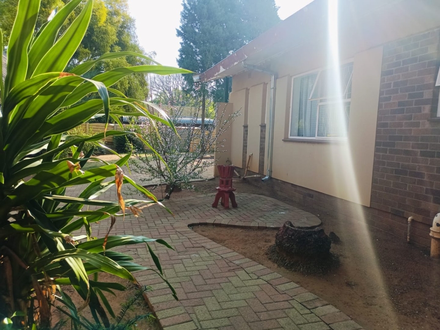 4 Bedroom Property for Sale in Stilfontein Ext 4 North West